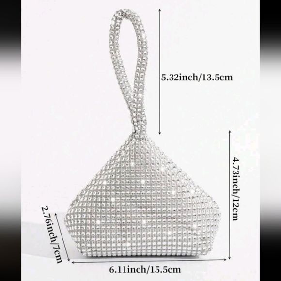 Elegant Silver Women's Bag - Picture 2 of 7